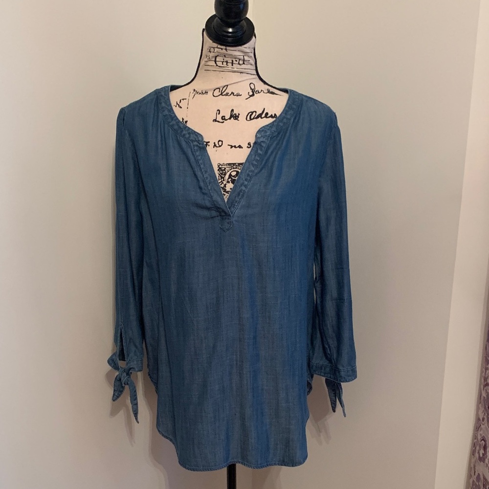 Loft Outlet Lounge Chambray Denim with Tie Sleeves (Blue)